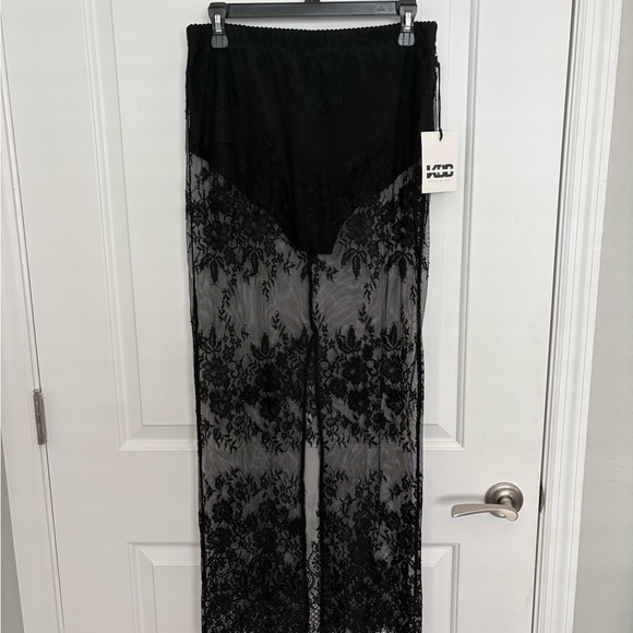 KBB by KAHLANA Women's 'The Illusion Lace Midi Skirt' Black - Medium - Picture 4 of 8